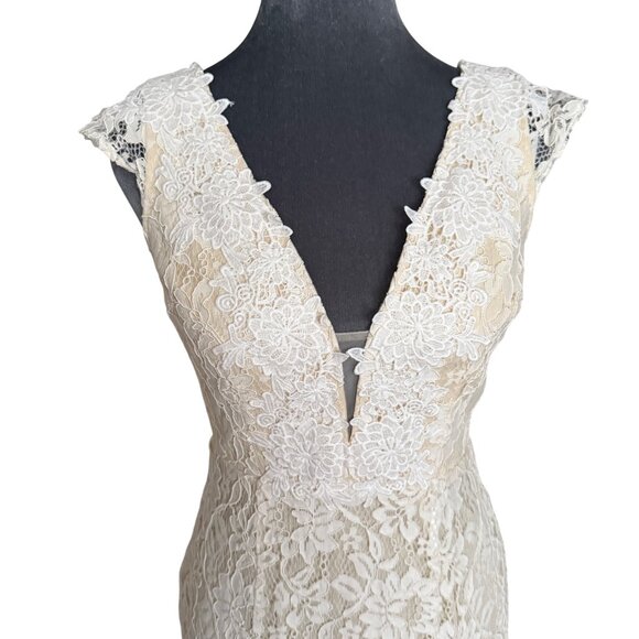 Lulus White Lace Cap Sleeve Plunge Mermaid Maxi Dress Size XS - Picture 7 of 12